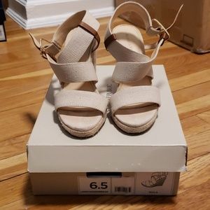 Banana Republic espadrille wedges size 6.5